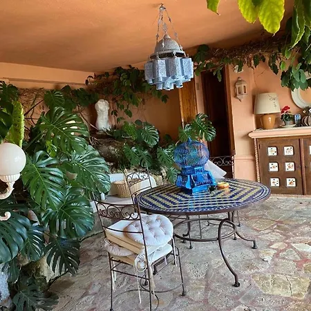 Somptuous Exotic In Villa *