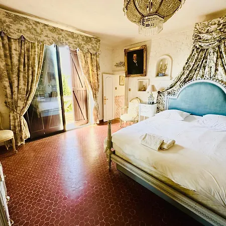 Somptuous Exotic In Villa *