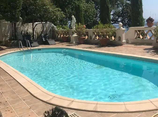 Somptuous Exotic In Villa *