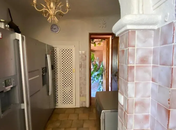 Somptuous Exotic In Villa Cannes