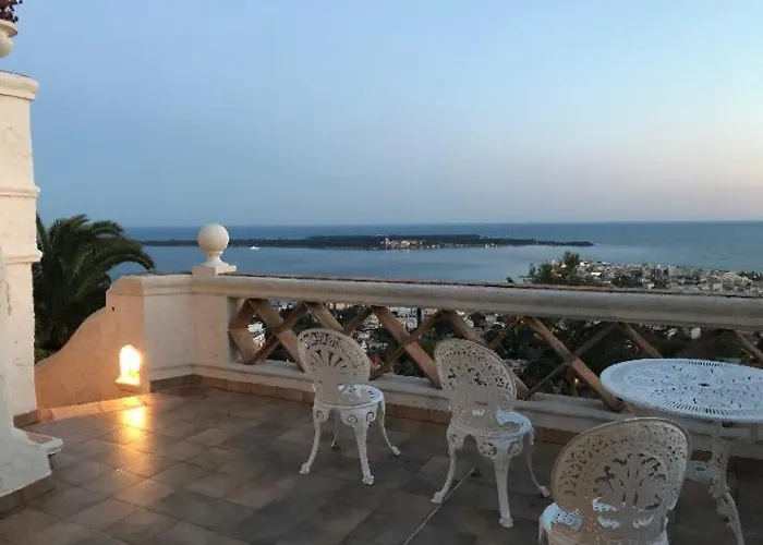 Somptuous Exotic In Villa Cannes