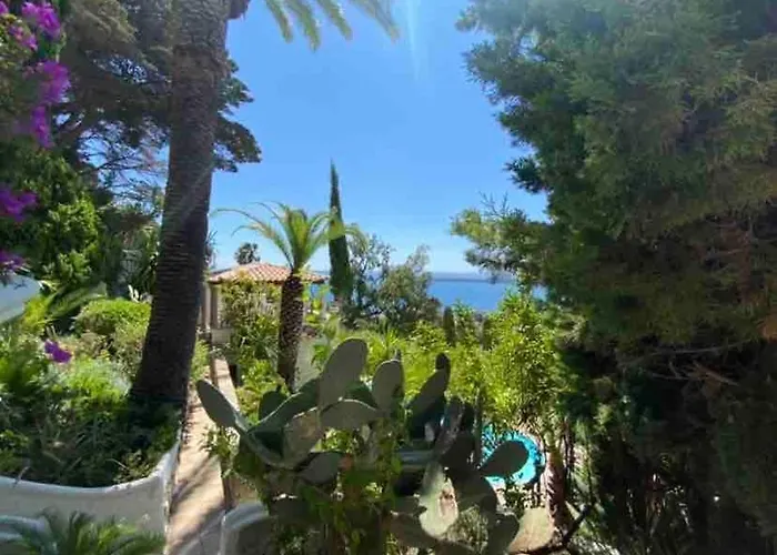 Βίλα Somptuous Exotic In *