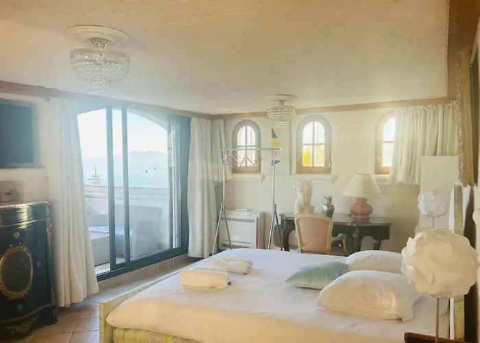 Somptuous Exotic In Villa Cannes