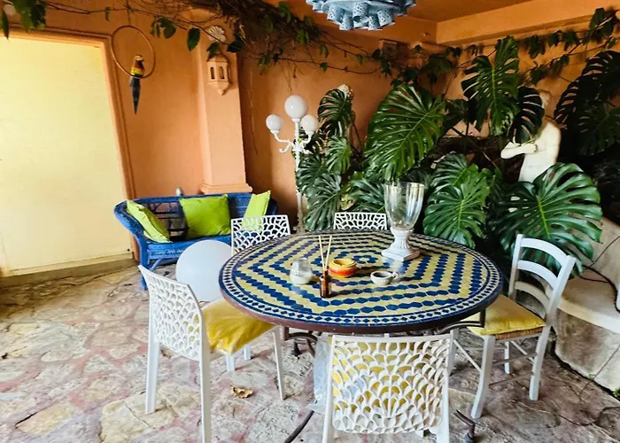 Villa Somptuous Exotic In *