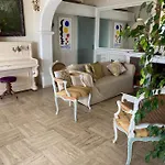 Somptuous Exotic In Канны