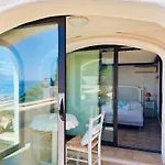 Villa Somptuous Exotic In *